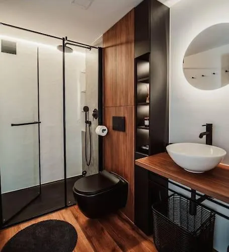 Wunderschoenes Luxus Tiny Haus * Пакоштане